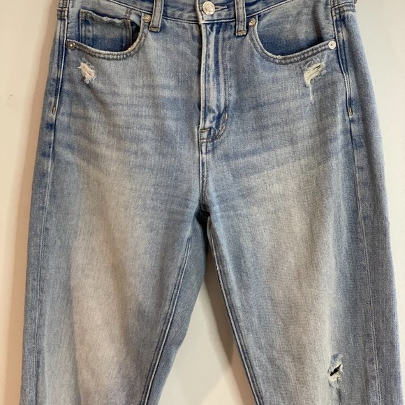 American Eagle Mom Jeans Womens Size 2 Blue Light Wash Denim Zip Fly - Picture 5 of 12